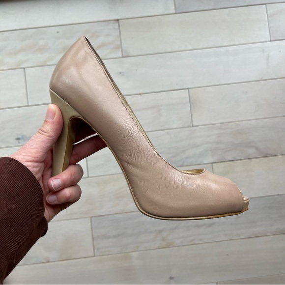 Nine West beige leather heels - Picture 13 of 14